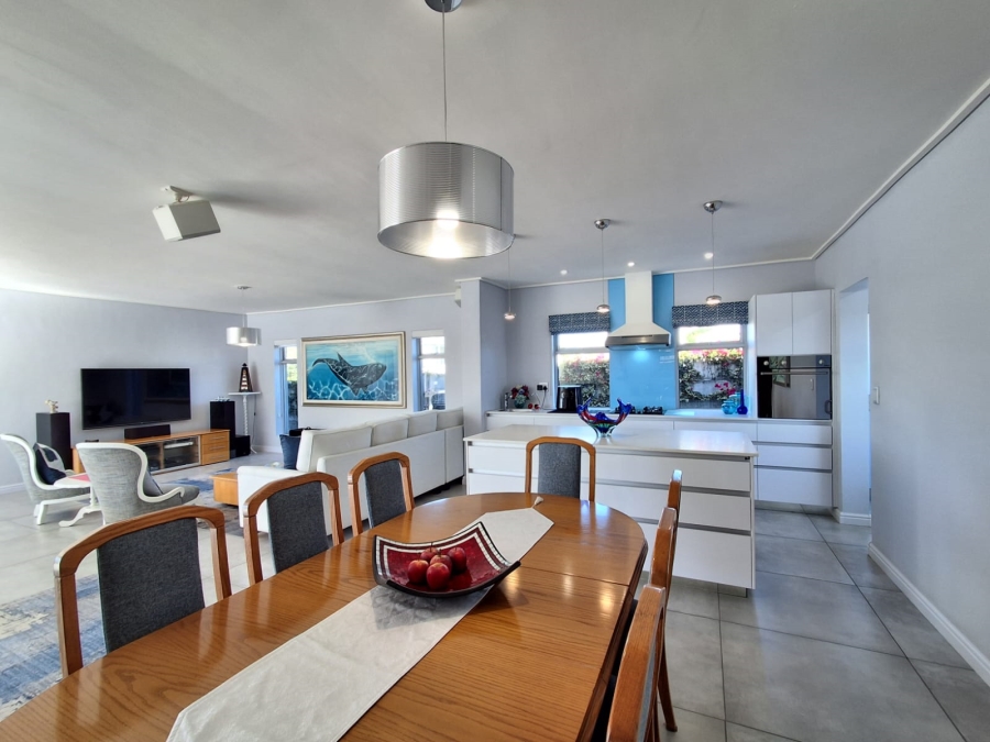 3 Bedroom Property for Sale in Stilbaai Wes Western Cape